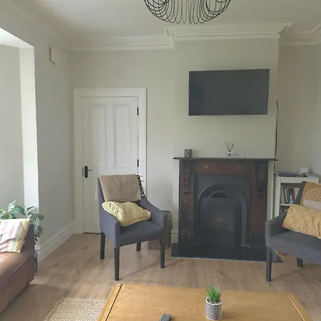 بيت للعطل The Wild Atlantic Townhouse إنيسكرون